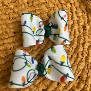 Boutique sz small Merry Christmas light hair bows, piggy tails, pair of clips